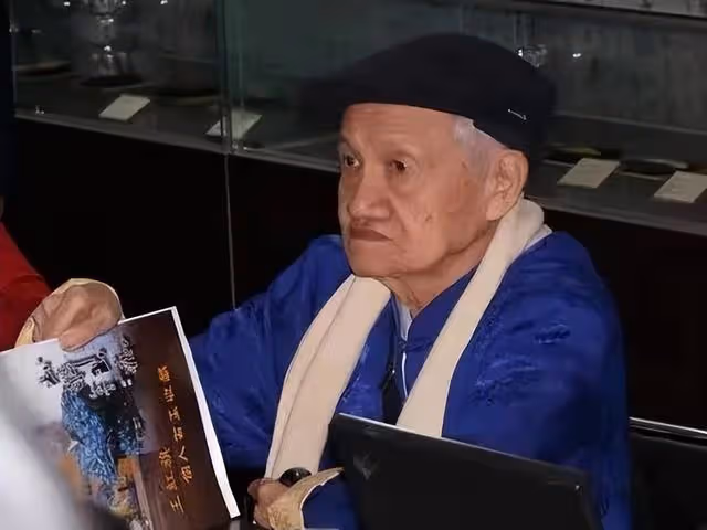 湖南127歲壽星,從清朝一直活到2020年,13個子女無人活過18歲