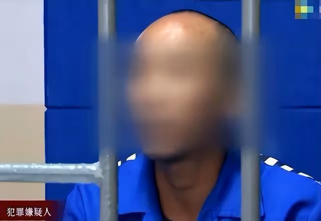 回顧:山西男子收廢品時,和廢品站大娘偷情,被大爺發現導致慘案