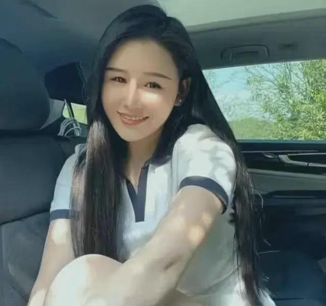 貴州24歲女網紅羅婷,因見了榜一大哥一面,竟選擇跳樓自殺