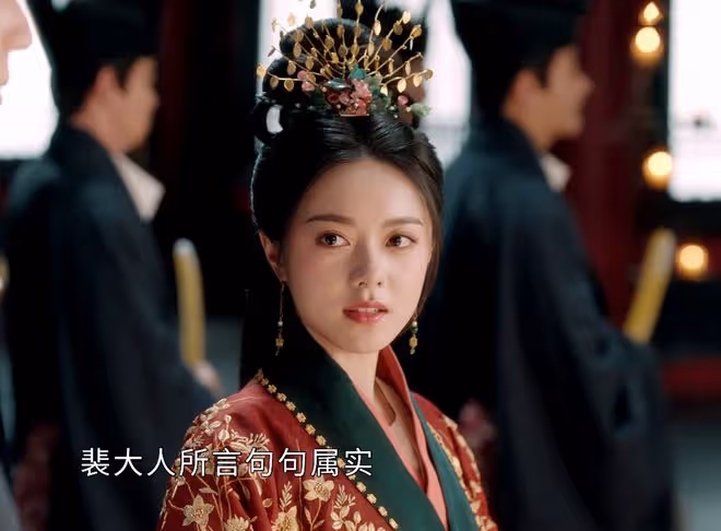 《度華年》蘇容卿真心幫李蓉?為了殺李川、保世家,幫柔妃造反