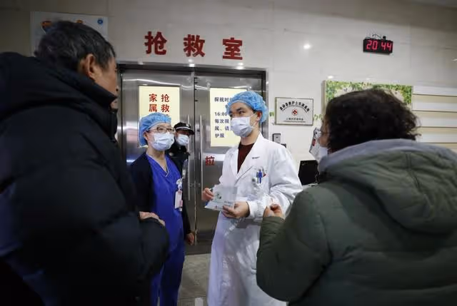 回顧上海一盜賊入獄後不吃米飯,引起獄警懷疑,調查後改判死刑