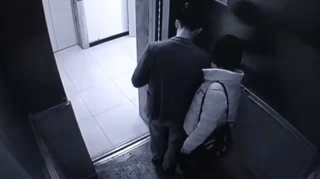 回顧上海一盜賊入獄後不吃米飯，引起獄警懷疑，調查後改判死刑