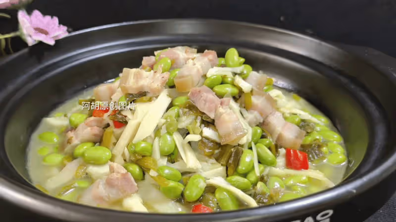 鮮毛豆和它絕配,以後就這樣吃!一炒一燜鮮美升級,吃出滿口生香、吃出好胃口