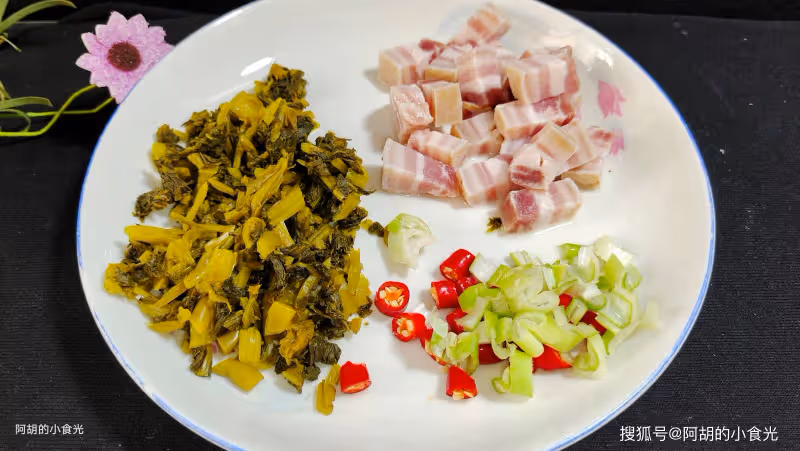 鮮毛豆和它絕配,以後就這樣吃!一炒一燜鮮美升級,吃出滿口生香、吃出好胃口