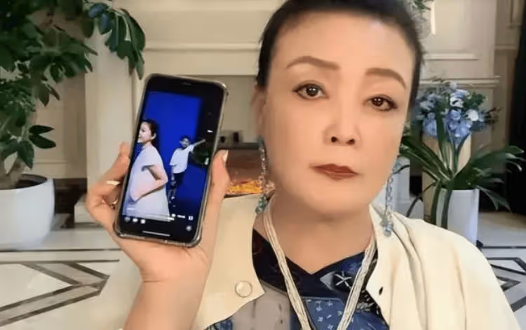 大S又慫了!知情人透露汪小菲一兒一女正在辦理證件,即將回京!