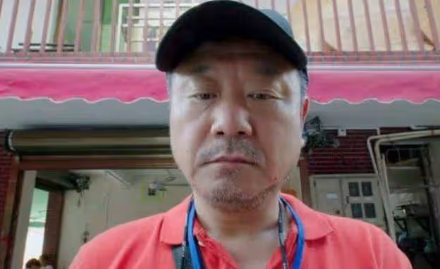 58歲的范偉為何一直沒有緋聞？看完他老婆的照片，原來是金屋藏嬌