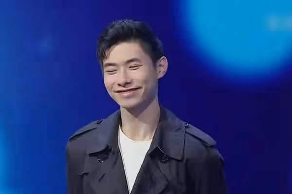 她是非誠勿擾貓臉女嘉賓,多期無人牽手,卸妝後男嘉賓後悔莫及!
