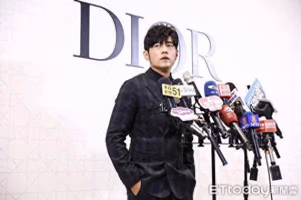 周杰倫親口認台灣開唱計劃!正在等大巨蛋:我8月空下來了