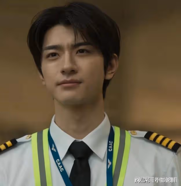 《玫瑰的故事》黃亦玫爭奪戰大結局：前任都出局，何西笑到了最後