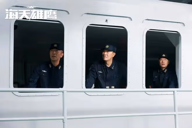 海天雄鷹：烏曉陳亞紅讓人感動敬佩！夏初柳妮娜嘰嘰喳喳強行加戲