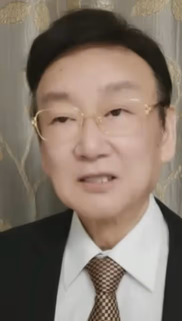 蔣大為近照曝光,77歲染髮仍兩鬢斑白,脖子皺紋多好老,嗓子變差