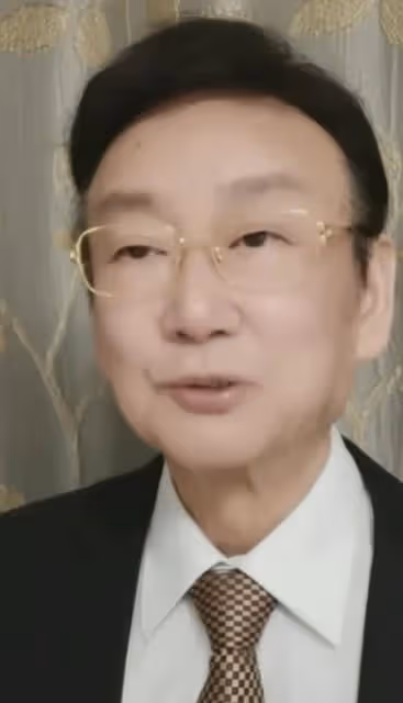 蔣大為近照曝光,77歲染髮仍兩鬢斑白,脖子皺紋多好老,嗓子變差
