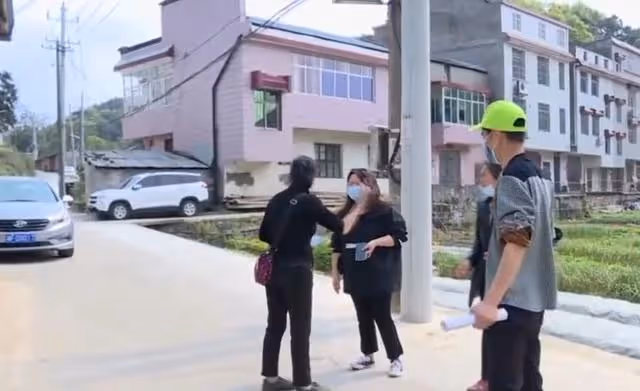 回顧4歲兒子非親生,男子戴「綠帽」討說法,妻子:就是要報復你