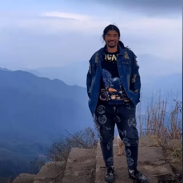 麵筋哥病情復發:已經瘦到只剩皮包骨,躺在病房裡接受治療