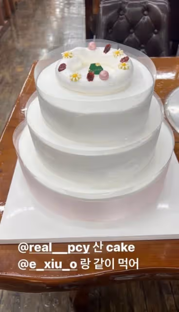 EXO團魂滿滿！金珉錫朴燦烈都去支持張藝興啦！同框下班照太久違