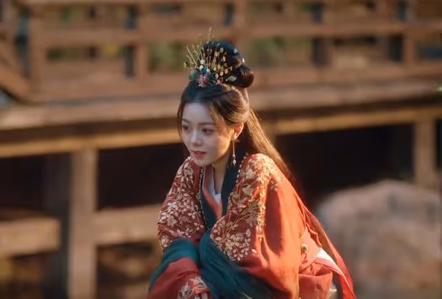 度華年結局：李蓉登基成女帝，裴文宣穩坐後宮成攝政王