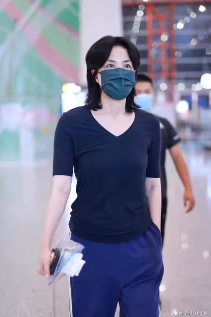 謝霆鋒已低調領證!直言不關注王菲穿著,張學友瞪大眼:膽子不小
