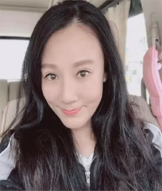 她7歲從天津到香港,是TVB「御用情婦」,演上百部作品卻是二三線