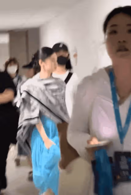 甩臉央視！上一個黑臉對六公主的是吳謹言，這次是周也，後續咋樣