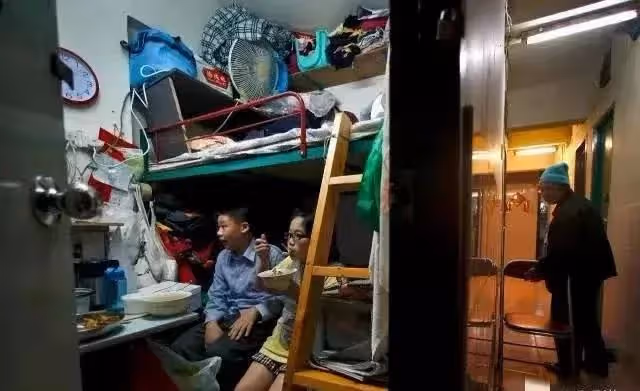 回顧：香港人的真實生活是怎樣的？跟你的想像完全不一樣