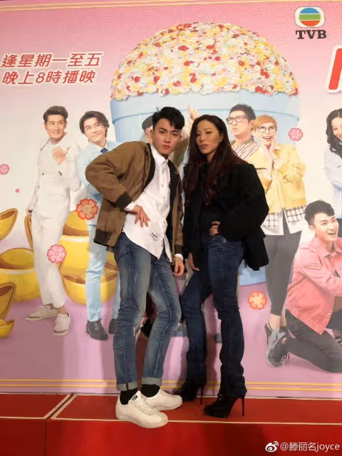 TVB女星滕麗名因車禍面部縫20針,慶幸未留疤,全靠母親一妙招