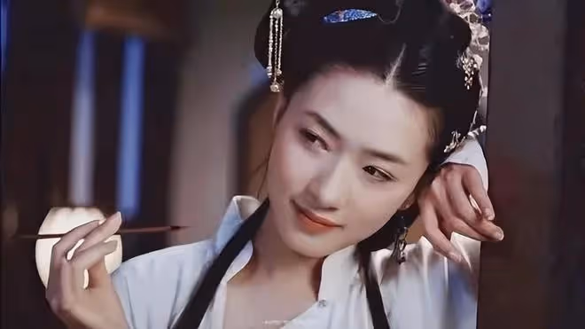 撒狗糧!萬茜深夜牽手老公進酒店超膩歪,真夫妻就是比電視好看