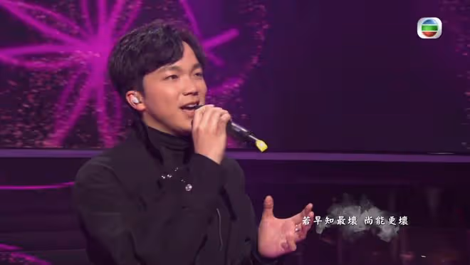 TVB新人加入劇組惹負評,網友批造型難看演技差,連親媽都嫌棄