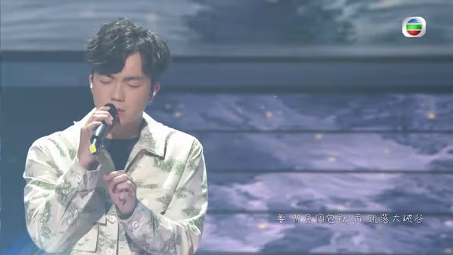 TVB新人加入劇組惹負評,網友批造型難看演技差,連親媽都嫌棄