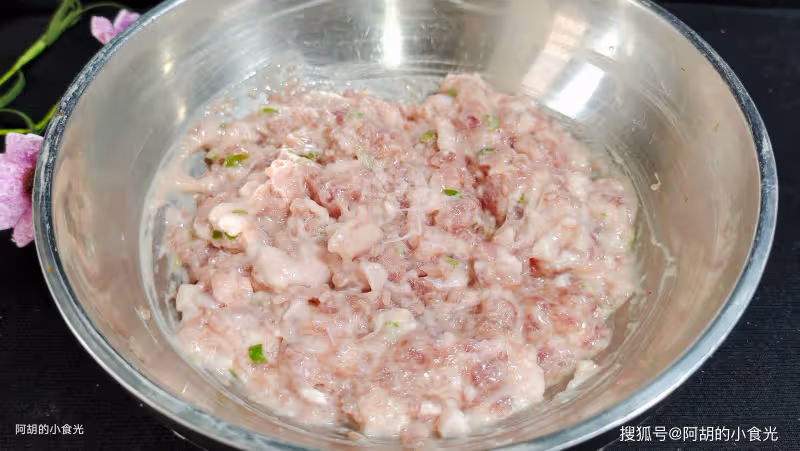 夏天敞開吃,水裡長出的「一口鮮」!炒一炒煮一煮,一口清爽鮮靈、鮮味加倍