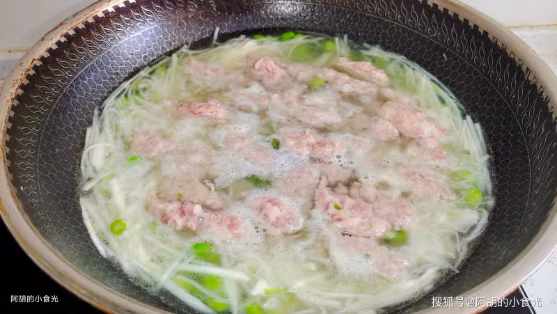 夏天敞開吃,水裡長出的「一口鮮」!炒一炒煮一煮,一口清爽鮮靈、鮮味加倍