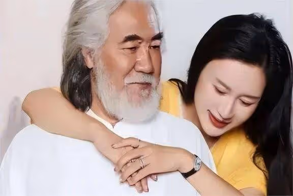 42歲杜星霖生四胎,甘受鋼絲穿乳之苦,她究竟有多愛張紀中?