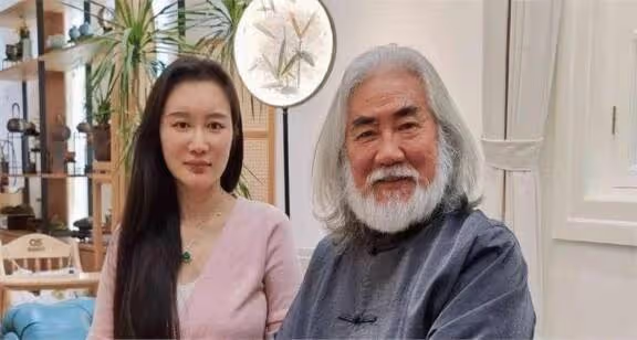 42歲杜星霖生四胎,甘受鋼絲穿乳之苦,她究竟有多愛張紀中?