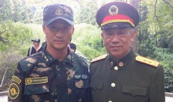 這對明星原來是父子,藏得太久了,難怪長這麼像