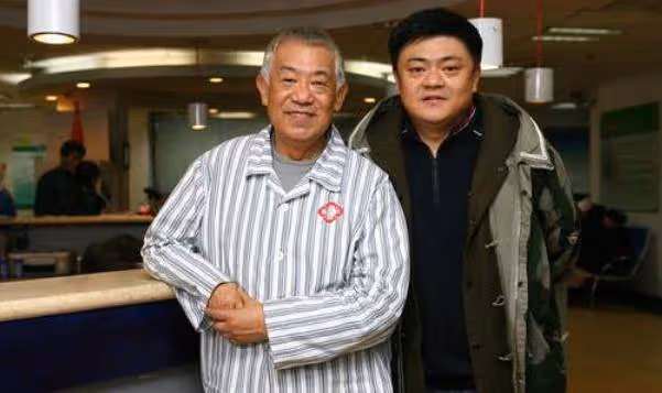 這對明星原來是父子,藏得太久了,難怪長這麼像