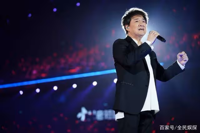 周華健和他美國老婆,顏值相差大被嘲像母子,結婚34年卻恩愛如初