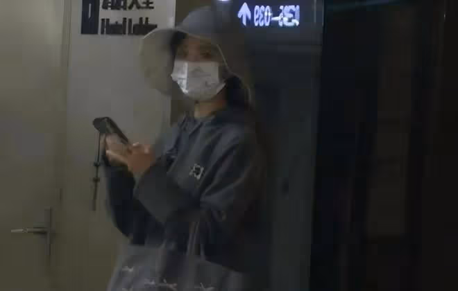 厲嘉琪闢謠,不是萬茜老公出軌對象,被橫店的雨困住一個月了