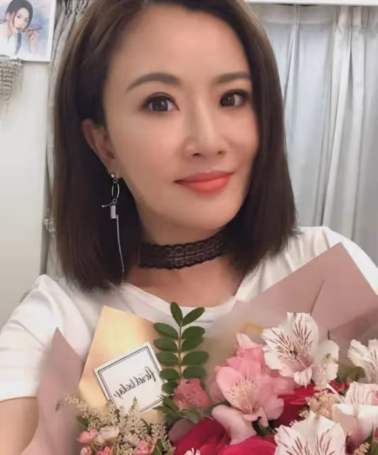 香港女星張文慈:商演遭非禮後留下陰影,做了凍卵手術已放棄生育