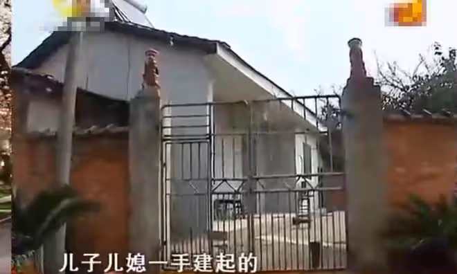 回顧:女兒要分娘家500萬拆遷款,絕症父親跪求:別跟癱瘓哥哥搶
