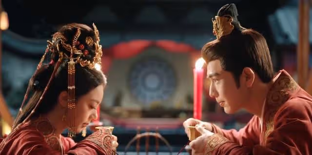 度華年：李蓉再婚三月後懷孕，裴文軒說出前世無子真相