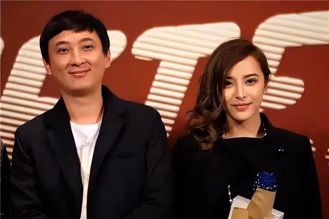 笑死了!黃一鳴曬王思聰聊天記錄拒付奶粉錢,男方哭窮糖塞太搞笑