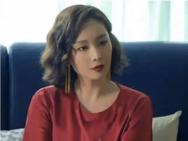 當36歲高葉和41歲陳妍希同框,骨相美和皮相美區別就出來了