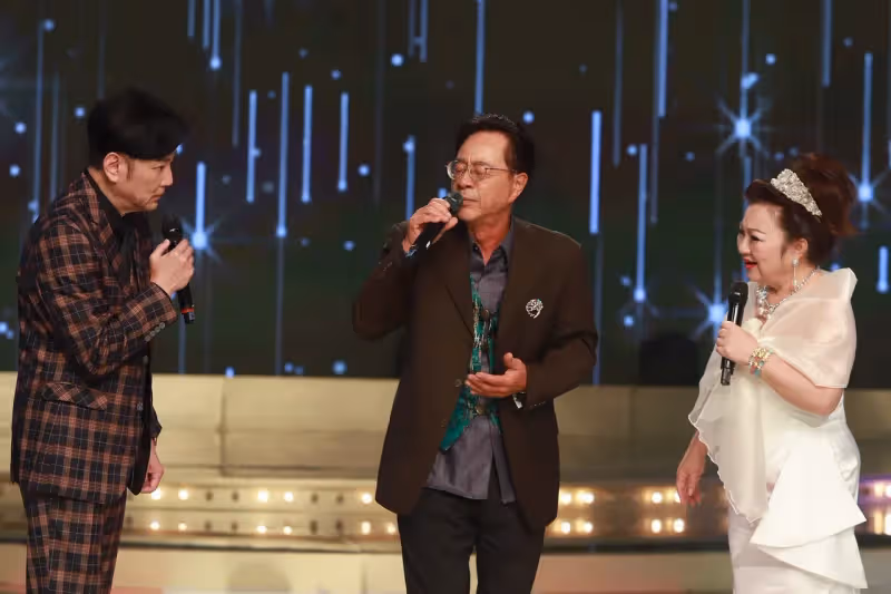 錦雯重拾歌手身份重溫「錦繡二重唱」神曲　邢峰合體白冰冰再現風華