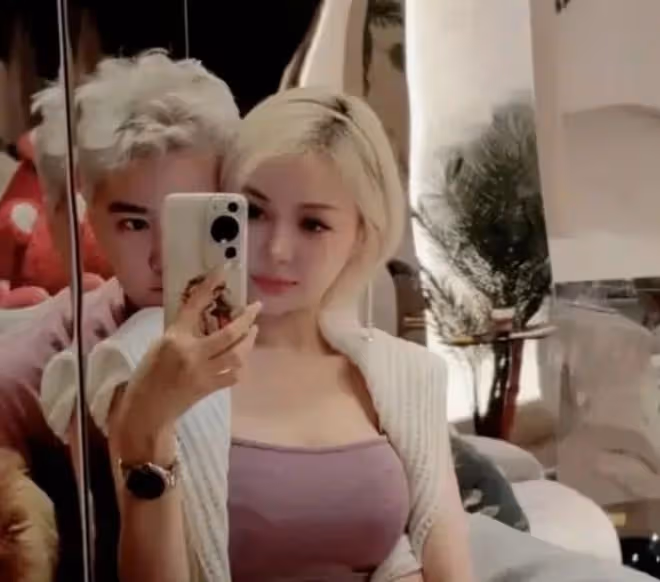 郭美美高調宣布分手,痛哭流涕稱被對方欺騙,二人曾多次炫富