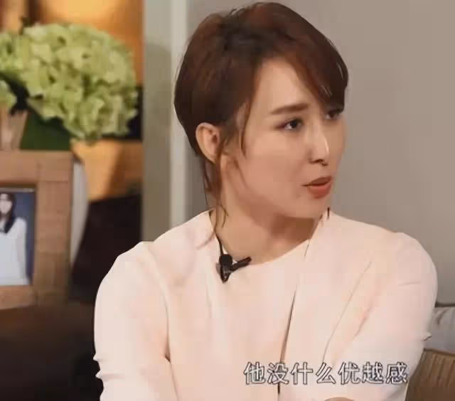 胡靜:嫁馬來西亞豪門,丈夫為了不與她分房睡,自己去摘除扁桃體