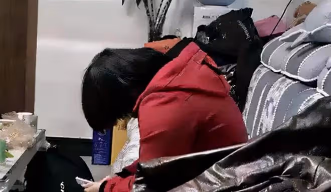 2012年,河南14歲少女被迫與一對父子6年生3娃,找到時已精神分裂