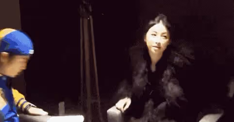 朱珠才是真玫瑰，和周杰倫約會，拋棄法拉利老總，嫁清華大學老師