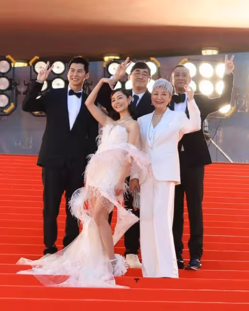 恭喜!39歲知名女星突然宣布結婚,與圈外男友拍拖兩年半終修成正果