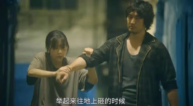 27歲竇靖童首演電視劇,近照神似王菲,娛樂圈關係戶越來越多了