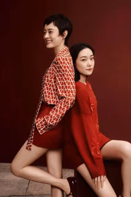 27歲竇靖童首演電視劇,近照神似王菲,娛樂圈關係戶越來越多了