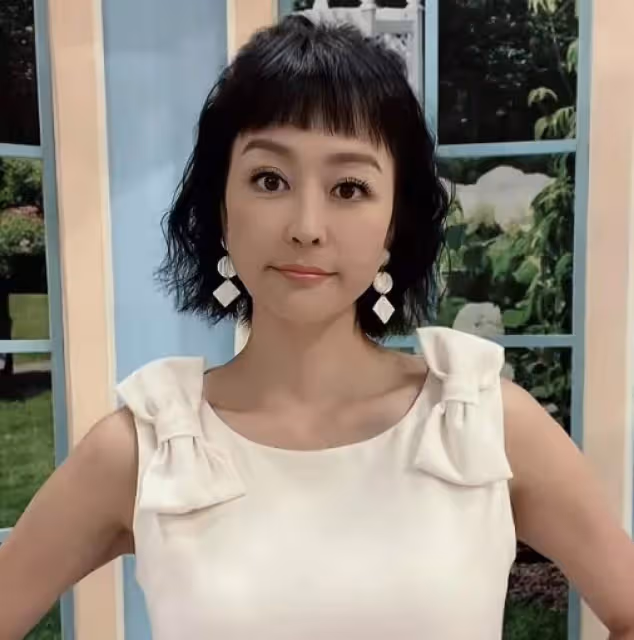 台灣女星唐玲宣布抗癌成功，切除子宮保命，為治病花光百萬積蓄